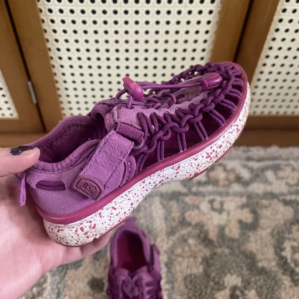 Keen Uneek Sport Shoes Toddler Girls Size 8 Pink Water Outdoor Athletic Lace Up